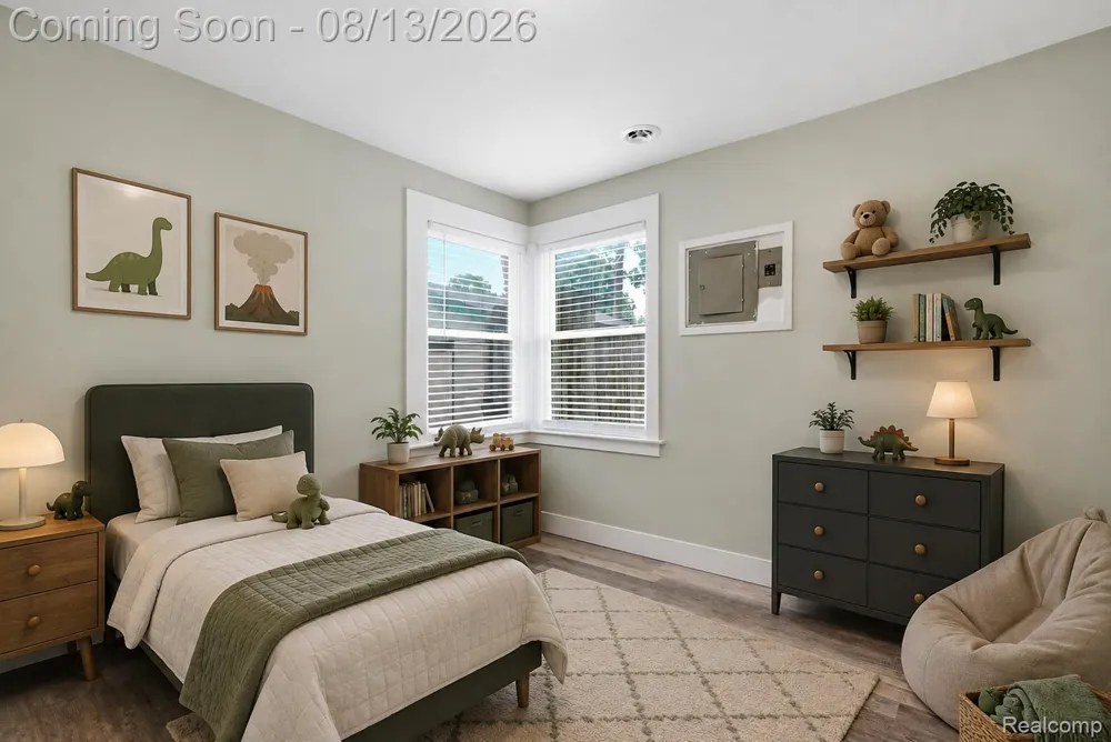 1039 Ennest Boulevard White Lake Charter Township, MI 48386