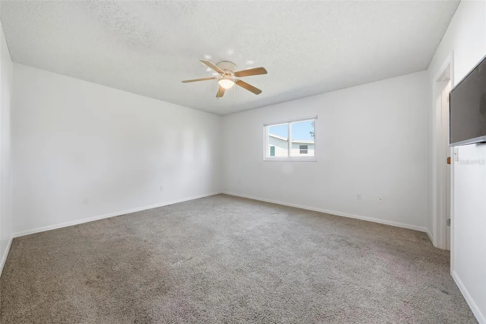 17989 SE 106TH COURT Summerfield, FL 34491
