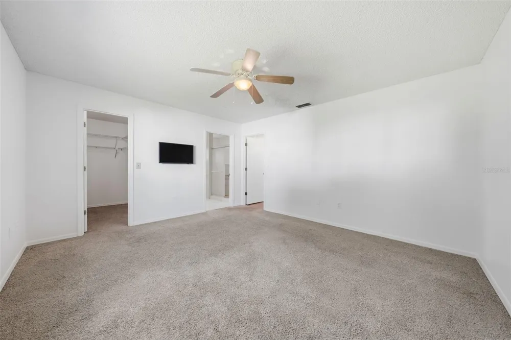 17989 SE 106TH COURT Summerfield, FL 34491