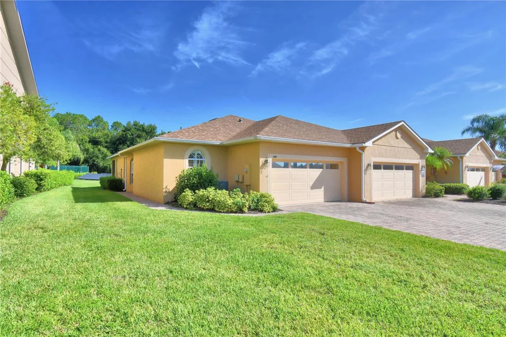 1307 INNSBRUCK CT Winter Haven, FL 33884