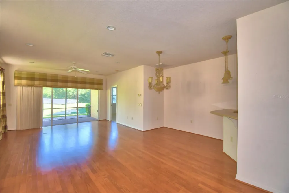 1307 INNSBRUCK CT Winter Haven, FL 33884