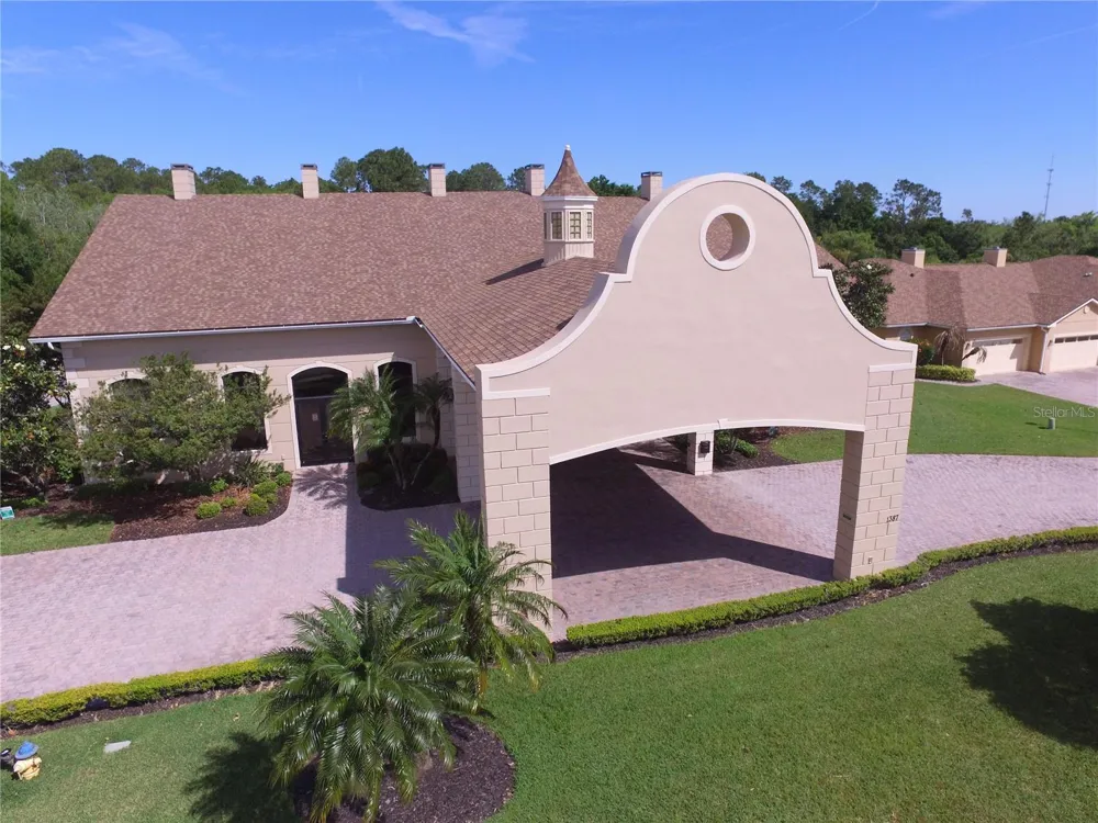 1307 INNSBRUCK CT Winter Haven, FL 33884