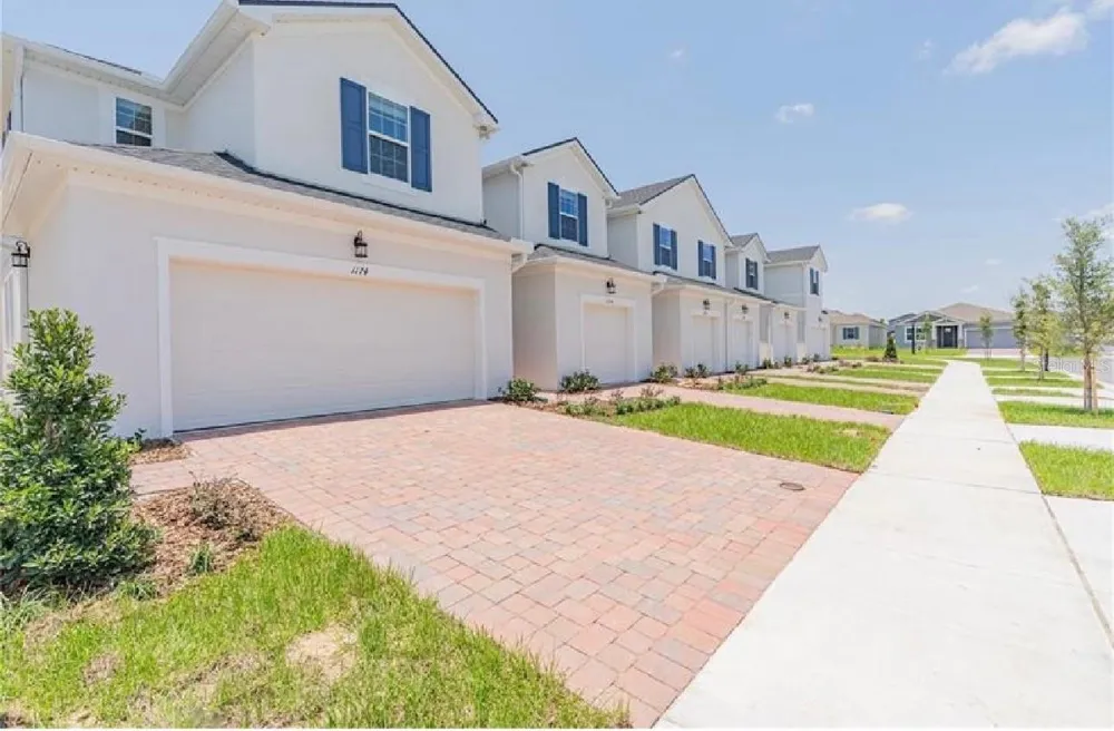 1162 SEASIDE MIST TRAIL Kissimmee, FL 34747