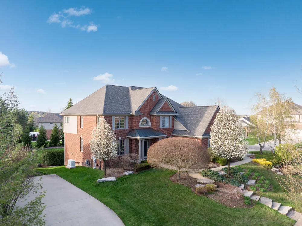 2910 Addison Circle Rochester, MI 48306