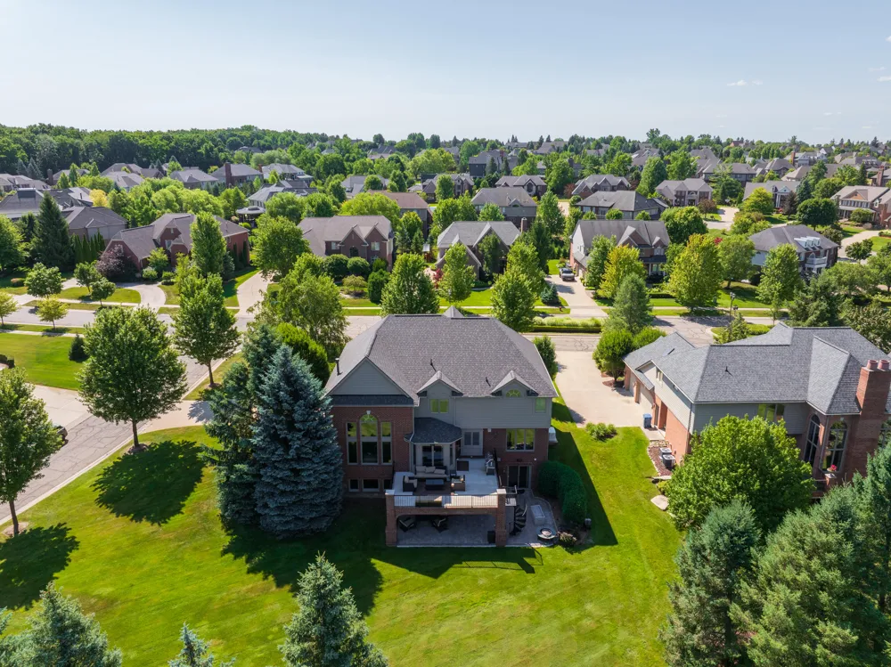 2910 Addison Circle Rochester, MI 48306