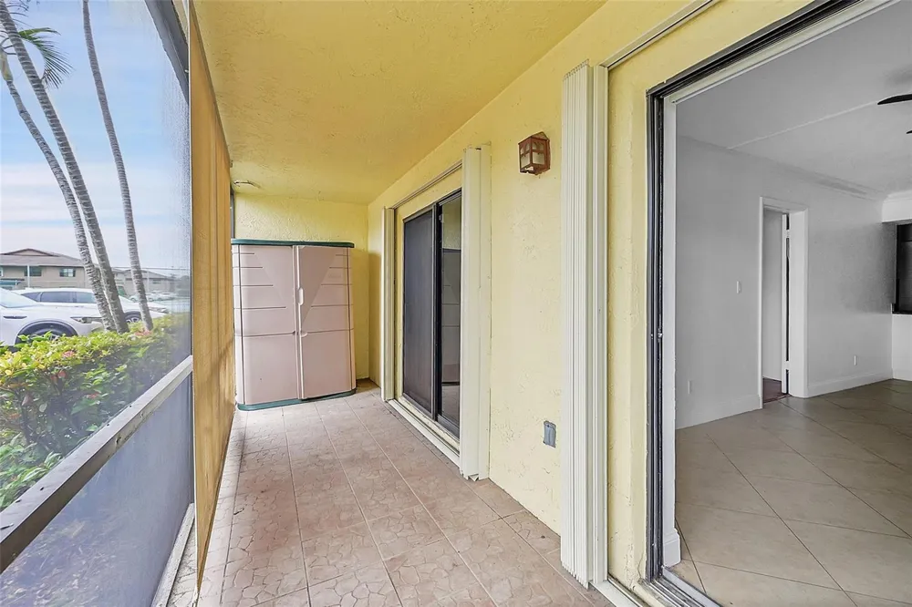 10022 Winding Lake Road #102 Sunrise, FL 33351