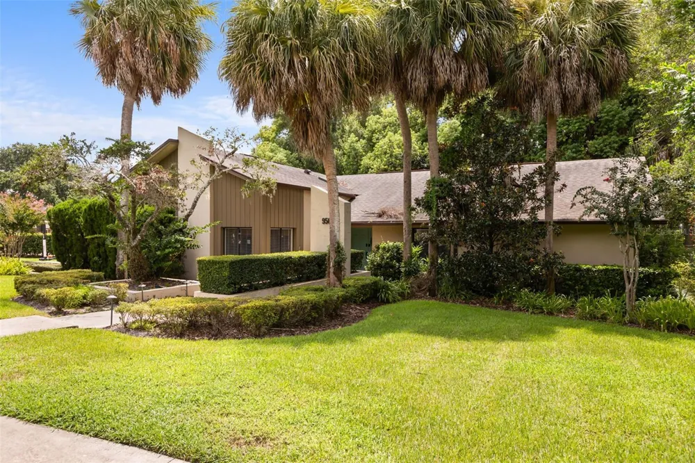 956 STONEWOOD LANE Maitland, FL 32751