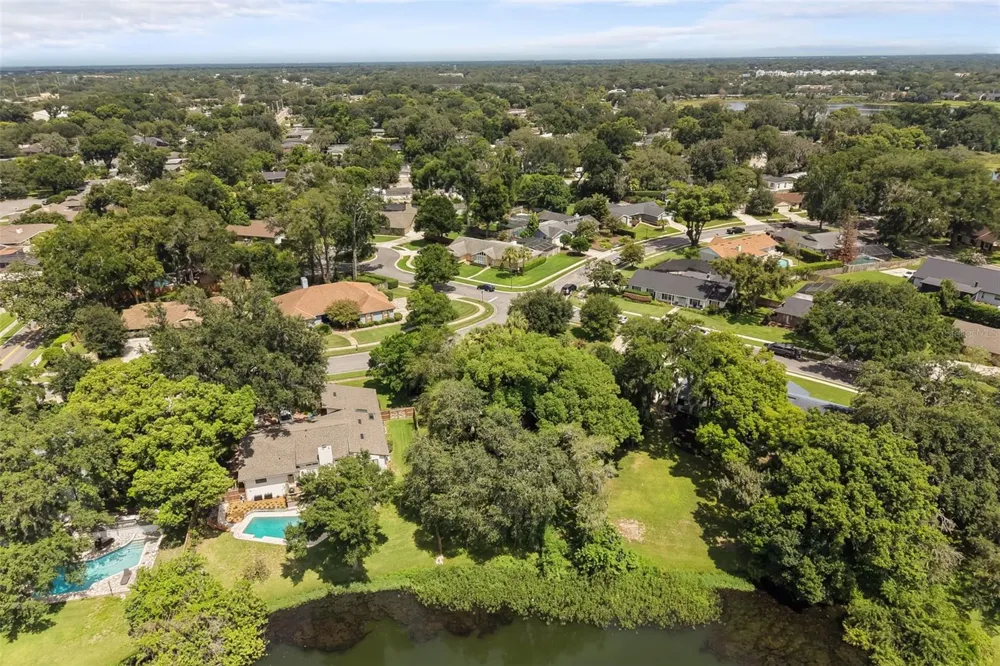 956 STONEWOOD LANE Maitland, FL 32751