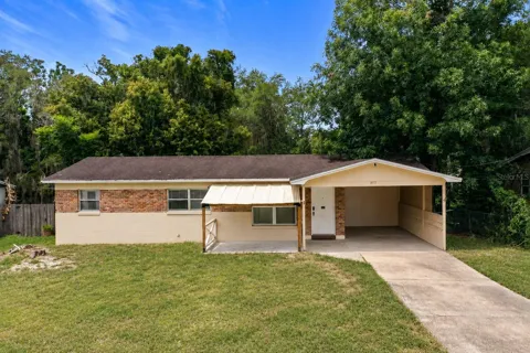 1405 PEMBROOK DRIVE