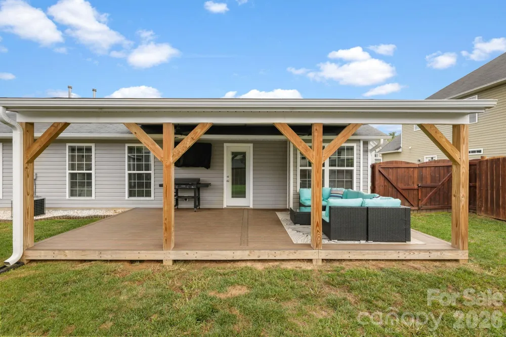 38 E Swift Creek Road Fletcher, NC 28732