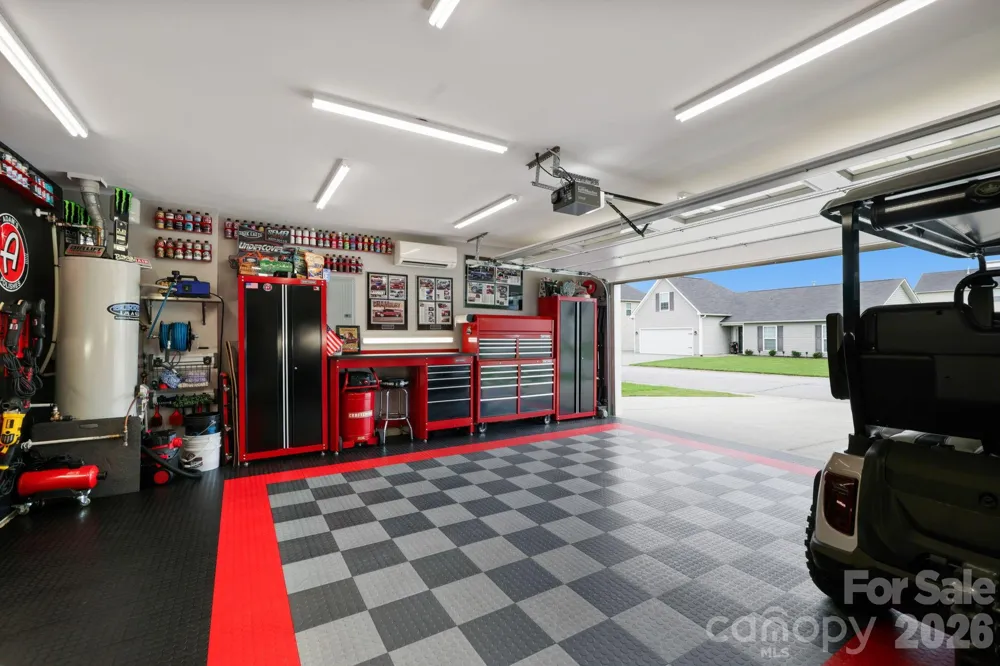 38 E Swift Creek Road Fletcher, NC 28732