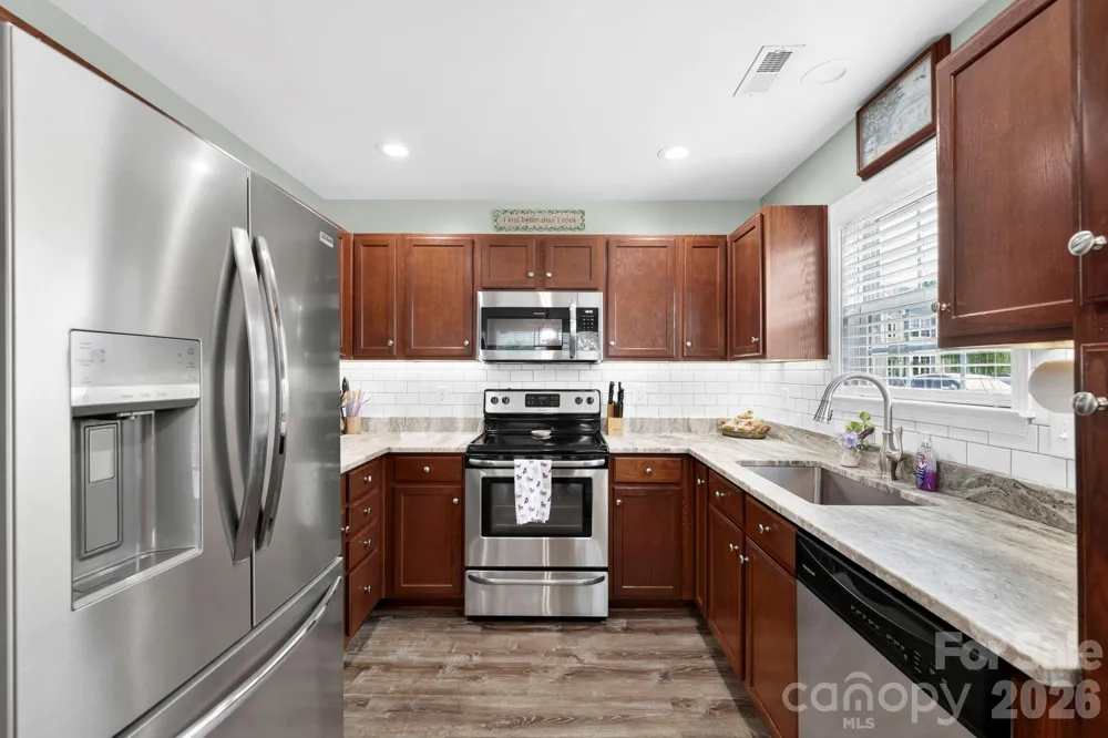 38 E Swift Creek Road Fletcher, NC 28732