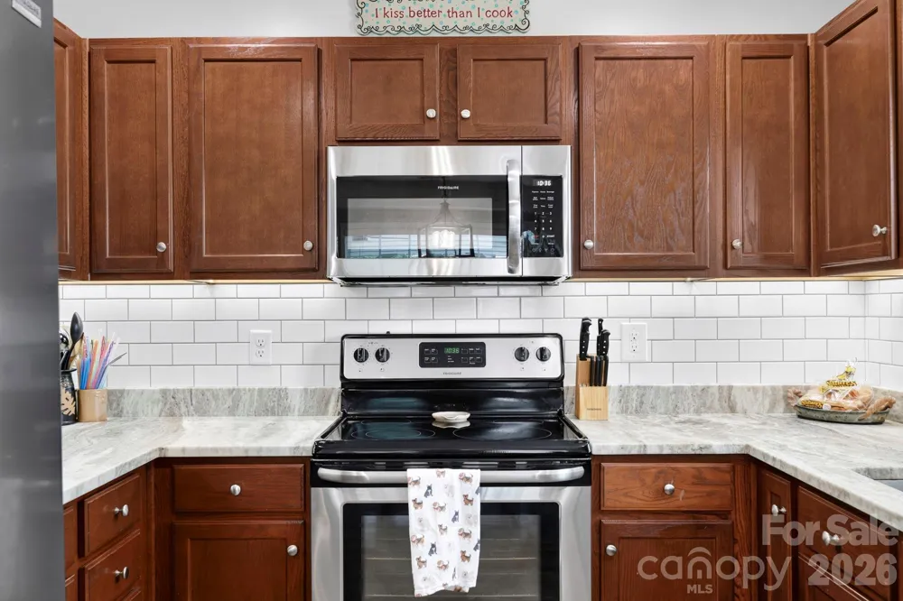 38 E Swift Creek Road Fletcher, NC 28732