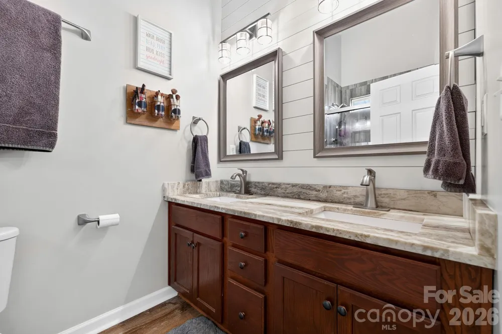 38 E Swift Creek Road Fletcher, NC 28732