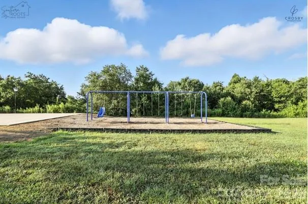 38 E Swift Creek Road Fletcher, NC 28732