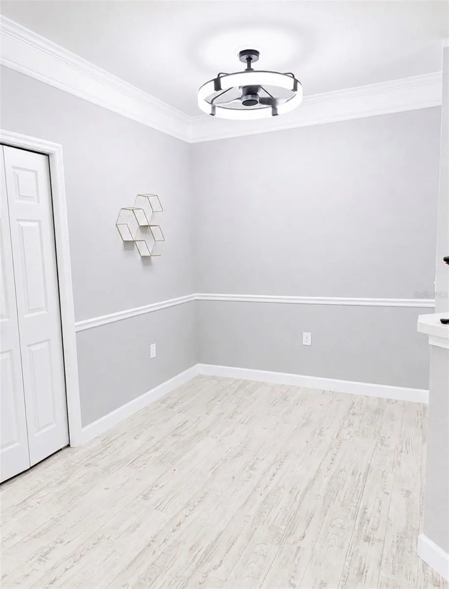 5152 NORTHRIDGE ROAD #202 Sarasota, FL 34238