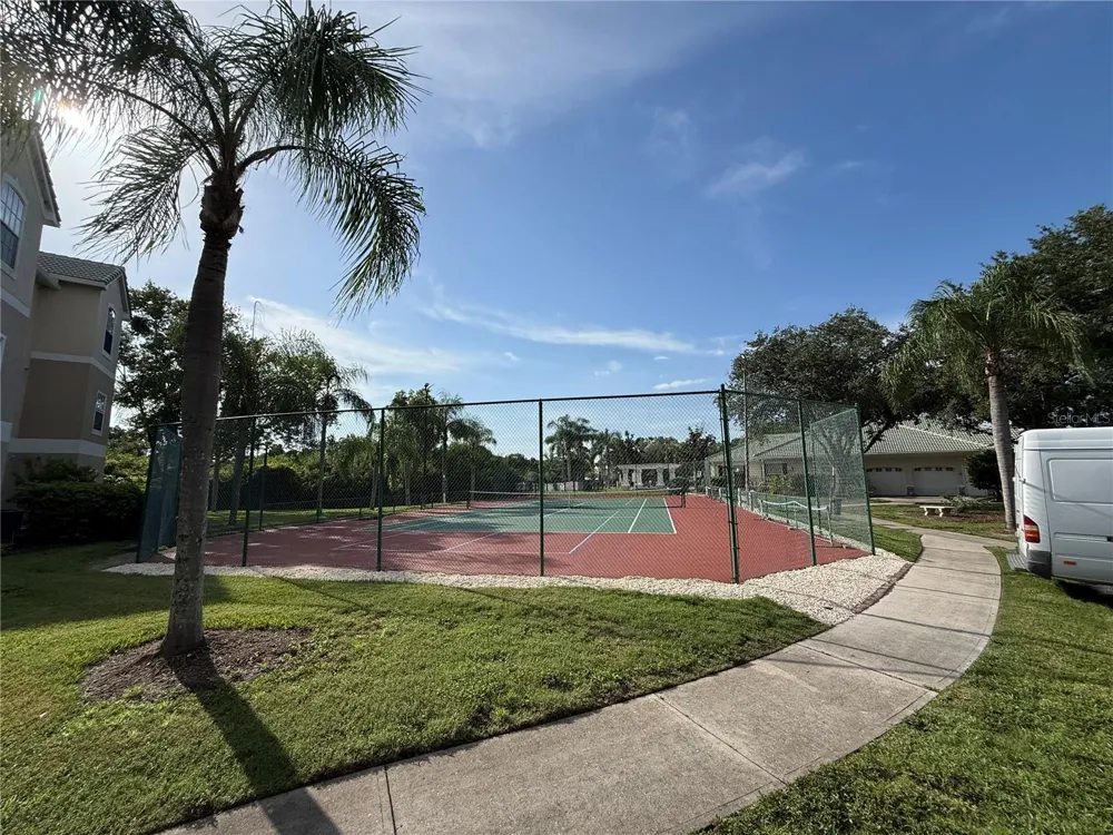 5152 NORTHRIDGE ROAD #202 Sarasota, FL 34238