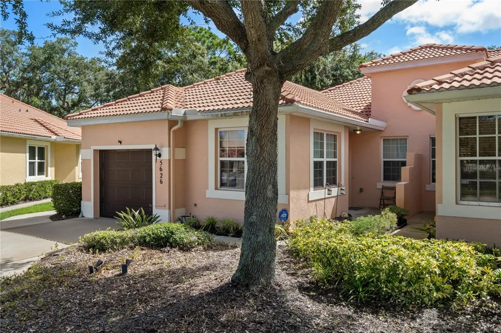 5626 CORTINA LANE Palmetto, FL 34221