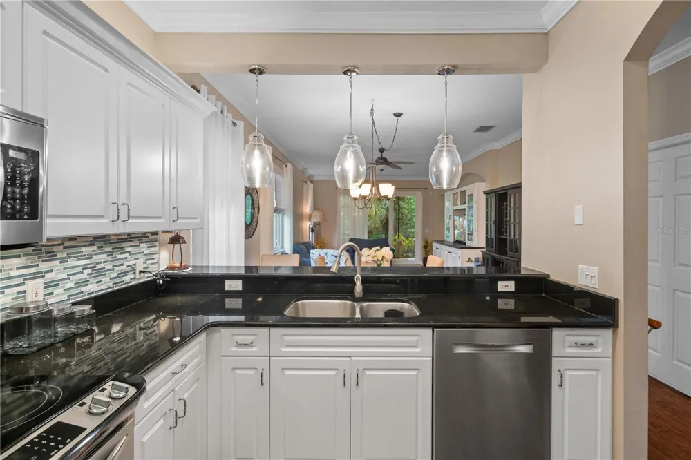 5626 CORTINA LANE Palmetto, FL 34221