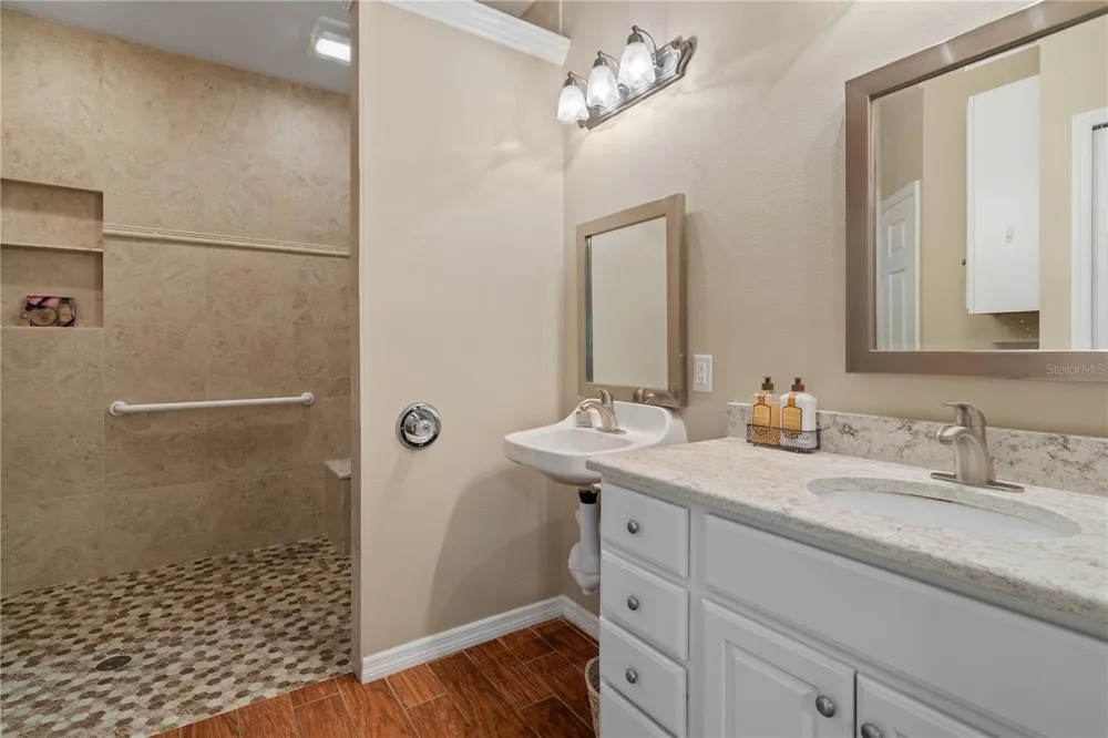 5626 CORTINA LANE Palmetto, FL 34221