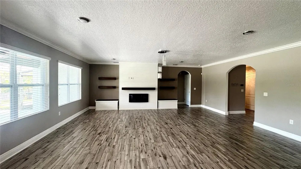 5787 MARSH LANDING DRIVE Winter Haven, FL 33881