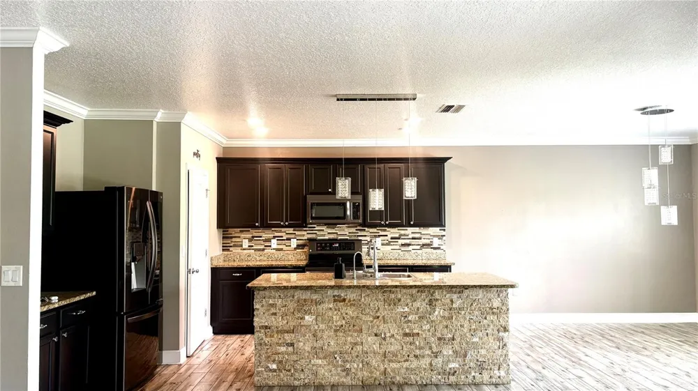 5787 MARSH LANDING DRIVE Winter Haven, FL 33881