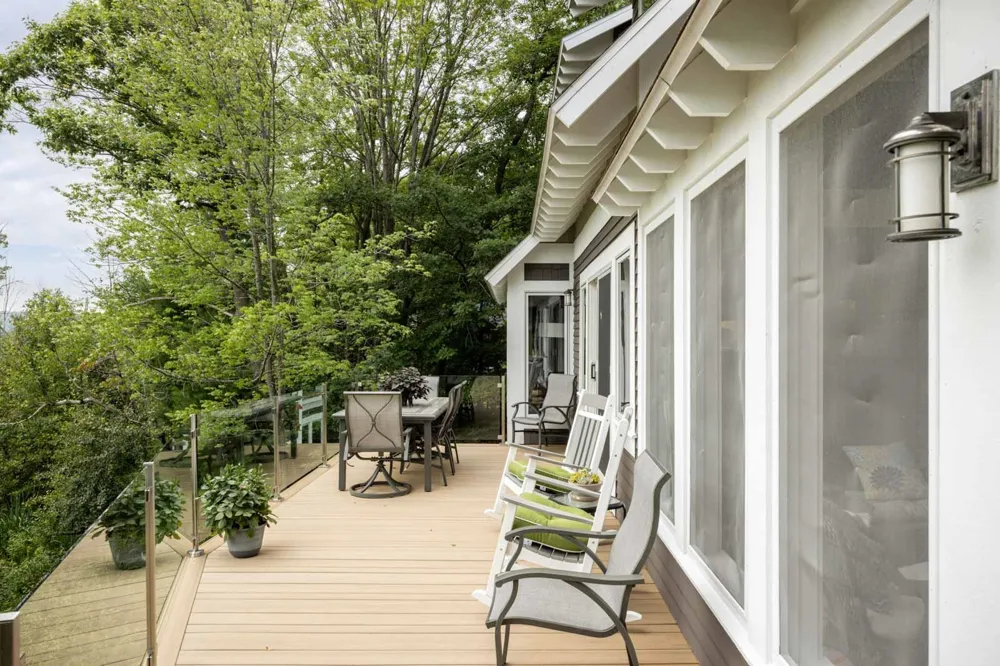 1164 E Traverse Lake Road Cleveland Township, MI 49621