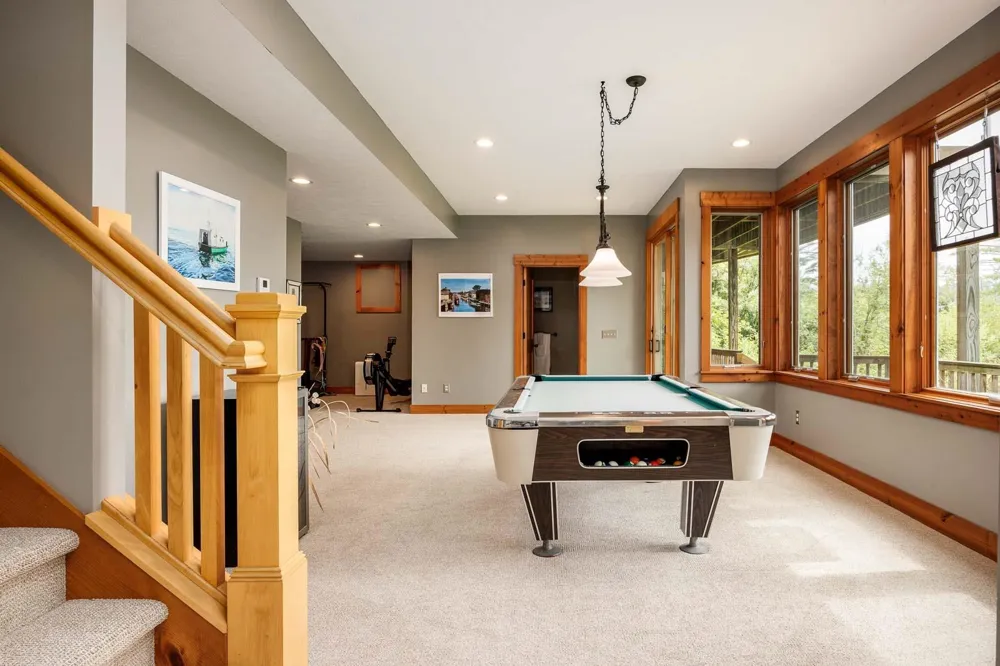 1164 E Traverse Lake Road Cleveland Township, MI 49621