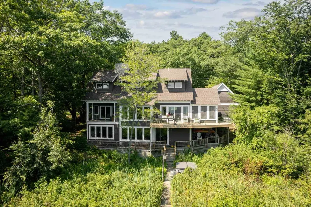 1164 E Traverse Lake Road Cleveland Township, MI 49621