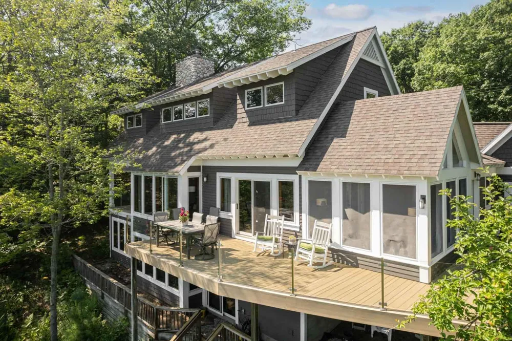1164 E Traverse Lake Road Cleveland Township, MI 49621
