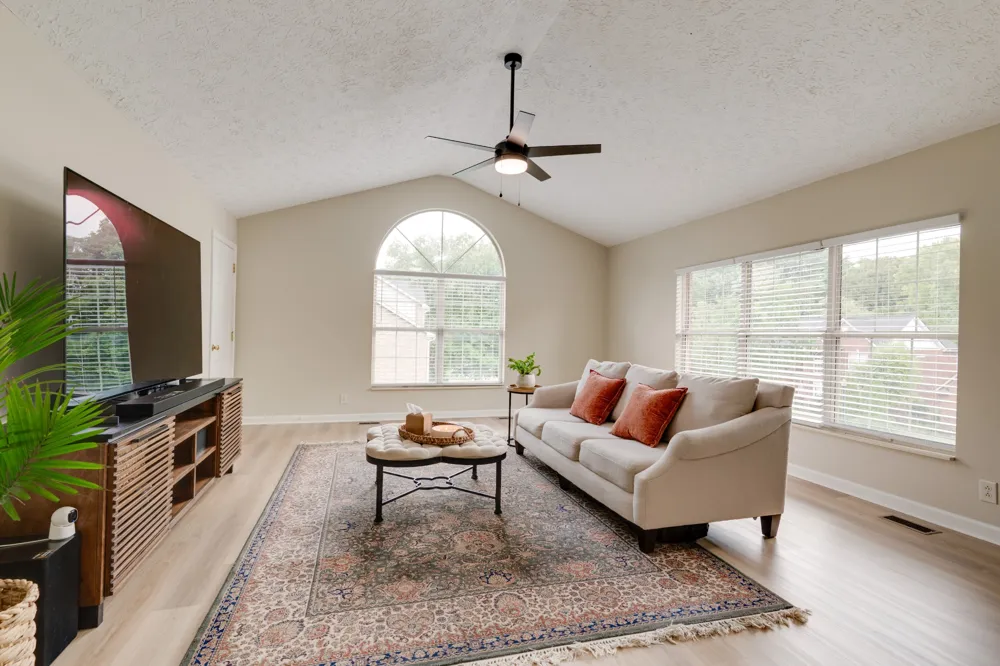 127 Coarsey Blvd Hendersonville, TN 37075