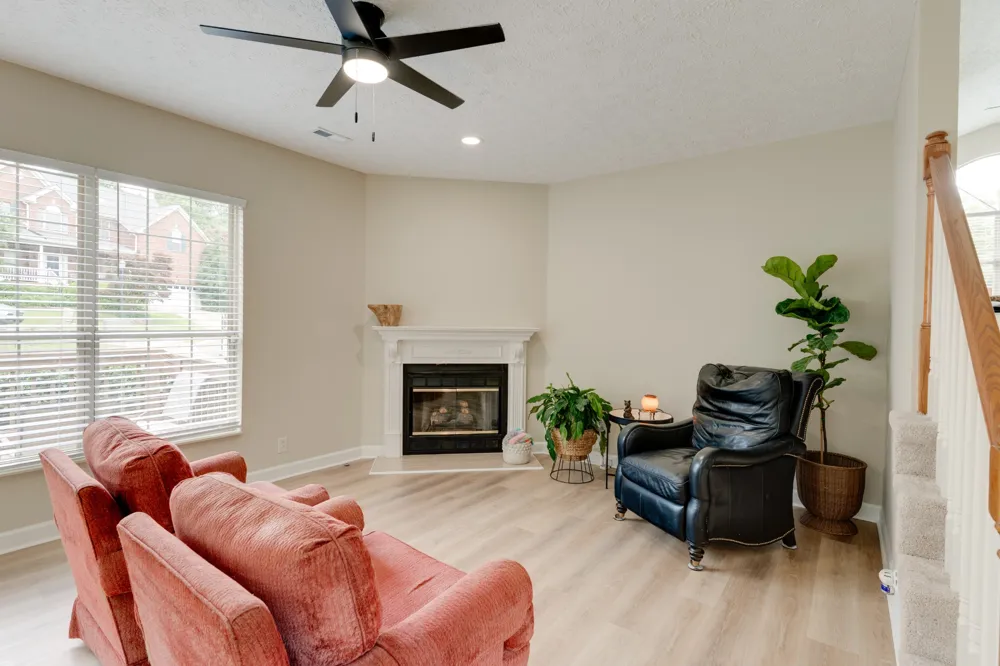 127 Coarsey Blvd Hendersonville, TN 37075