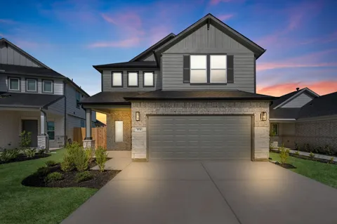 3122 Spitfire Drive