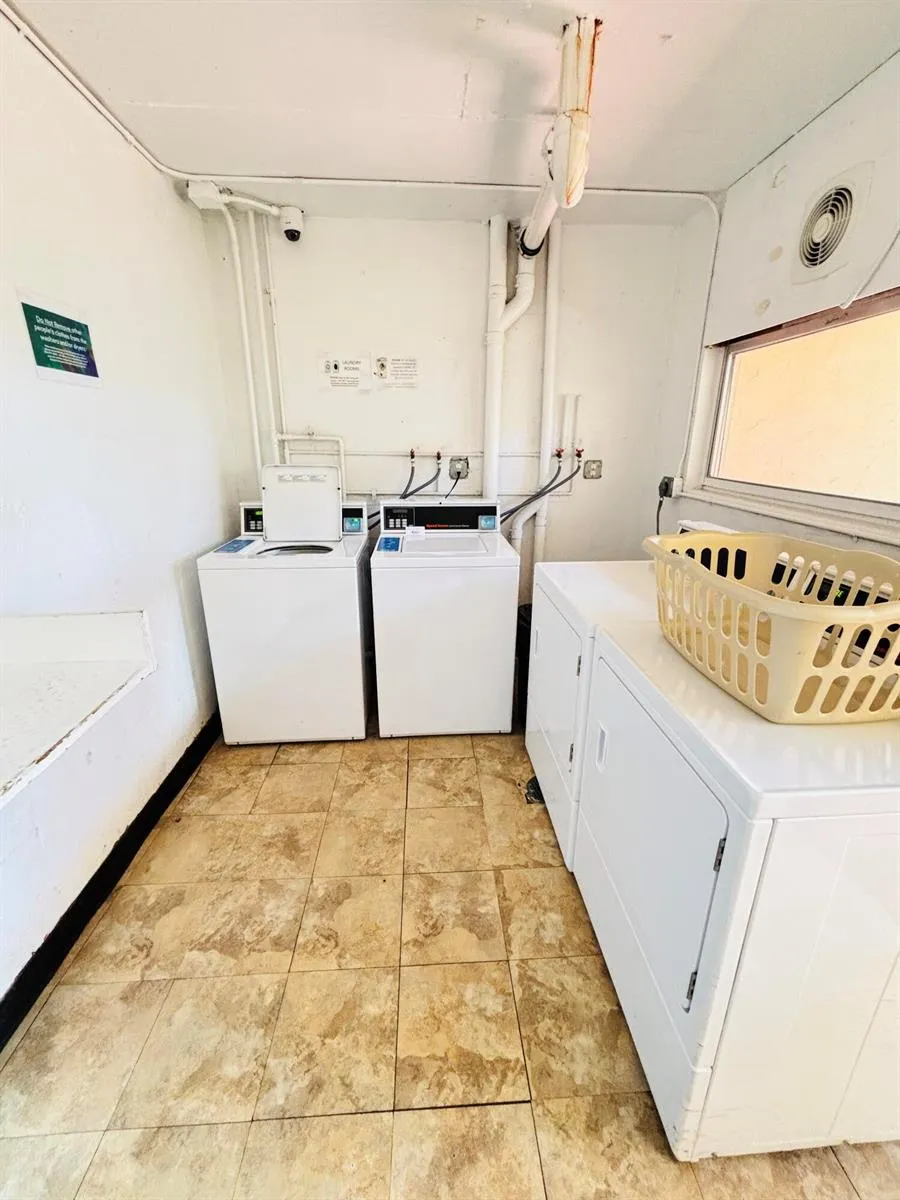 408 NW 68TH AVENUE #406 Plantation, FL 33317