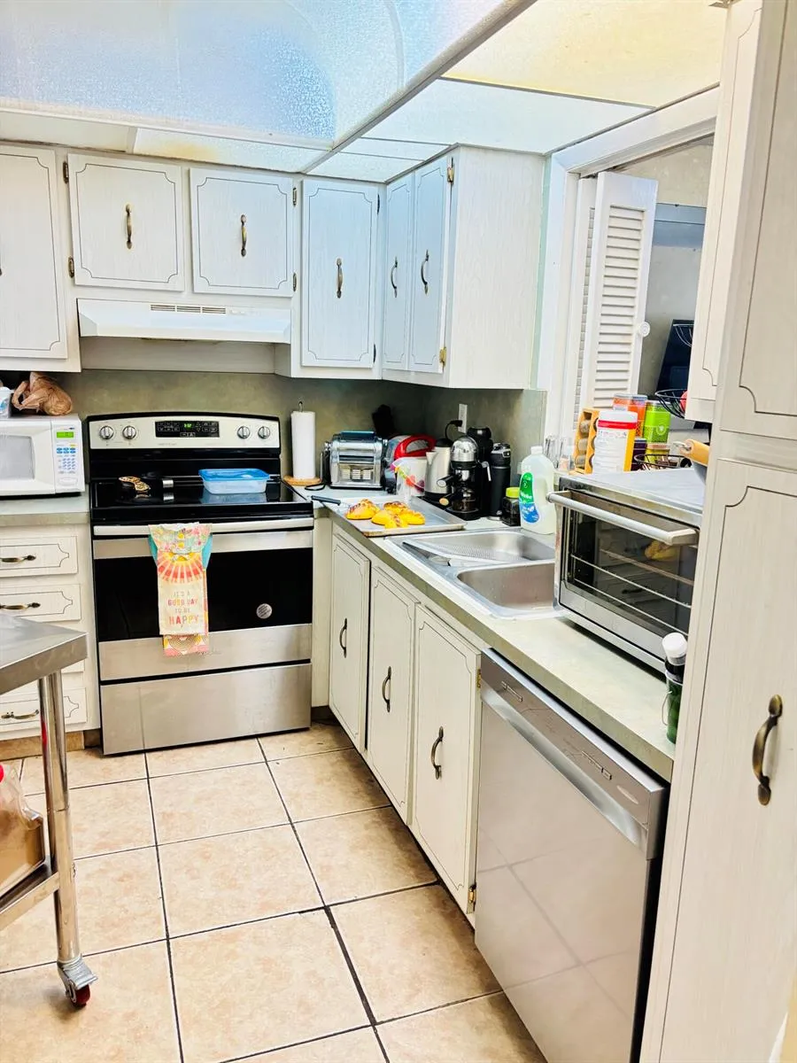408 NW 68TH AVENUE #406 Plantation, FL 33317