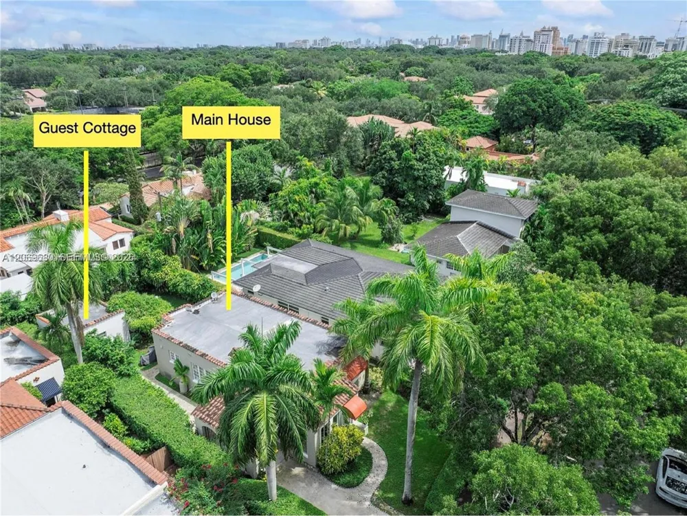 1125 Almeria Ave #Cottage Coral Gables, FL 33134