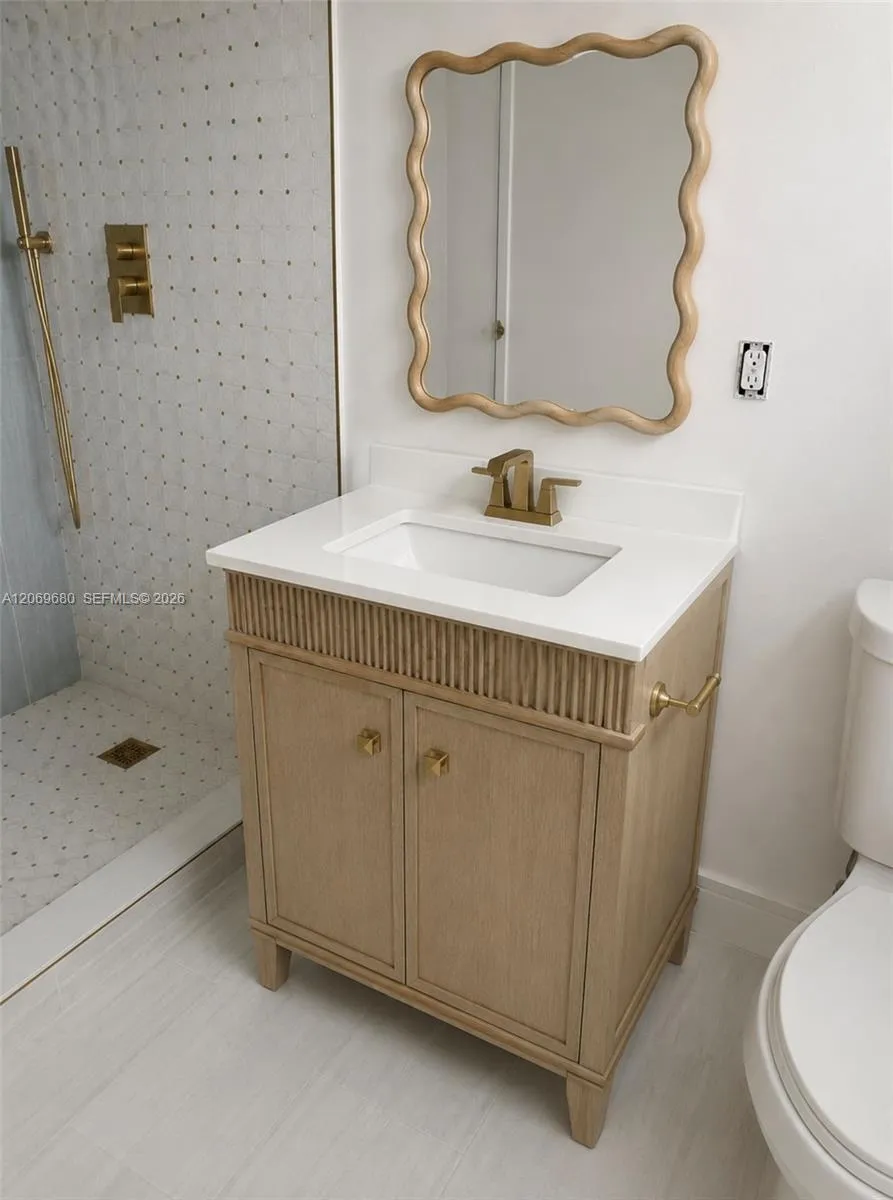 1125 Almeria Ave #Cottage Coral Gables, FL 33134
