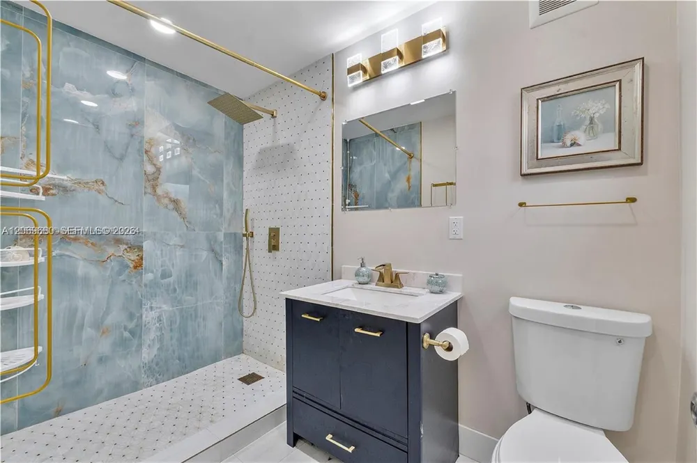 1125 Almeria Ave #Cottage Coral Gables, FL 33134