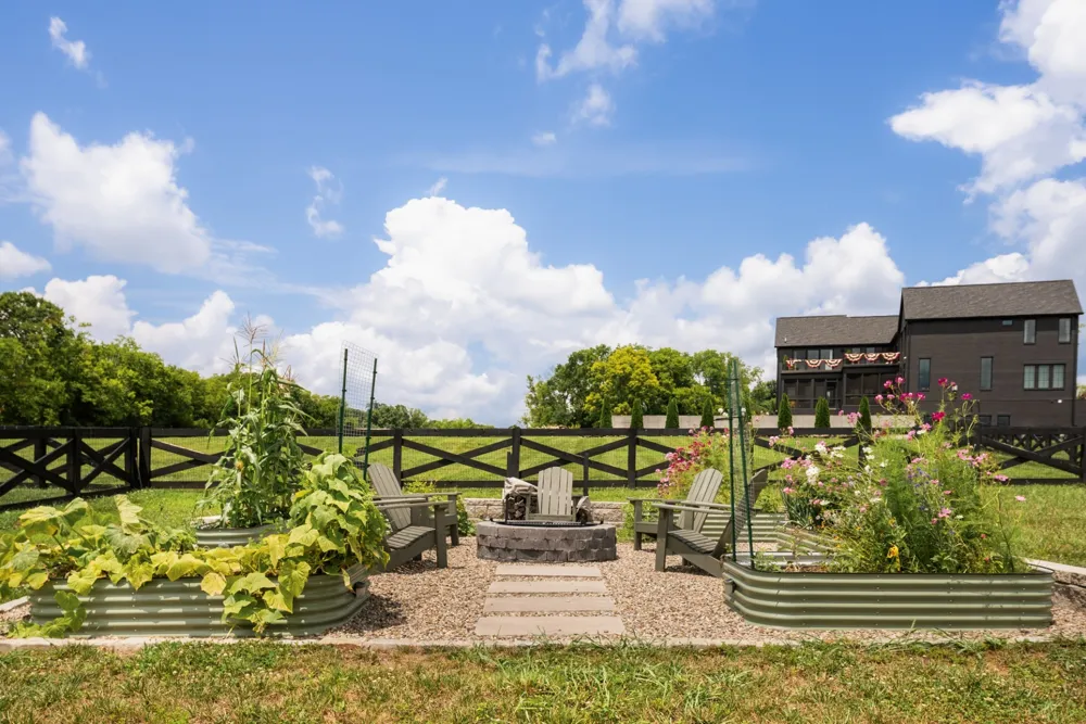 5201 Bond Springs Ct Thompsons Station, TN 37179