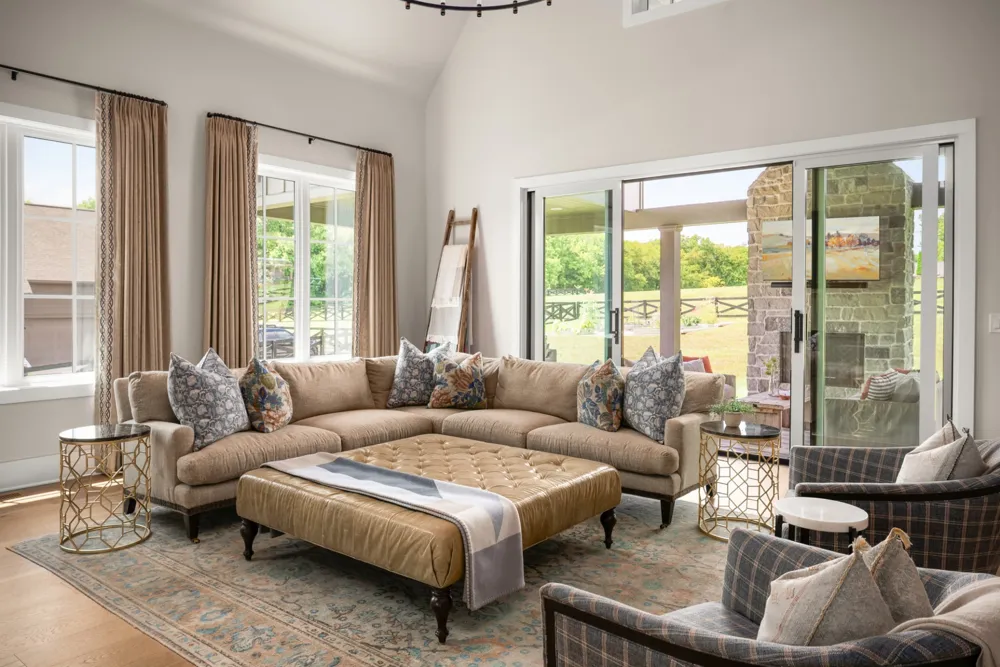 5201 Bond Springs Ct Thompsons Station, TN 37179