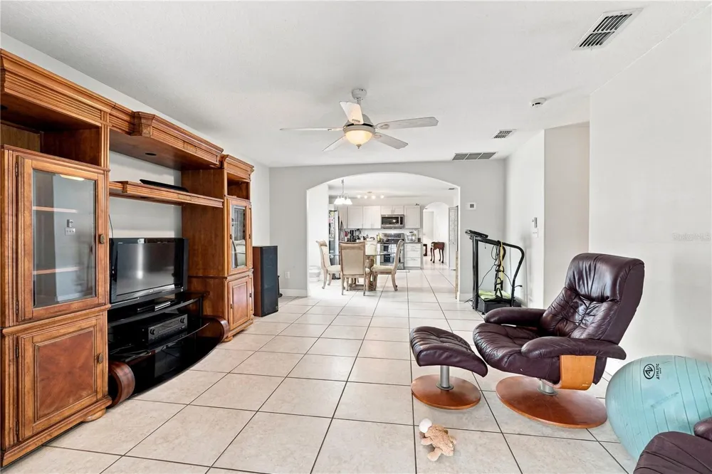 2512 ABACUS COURT Lake Mary, FL 32746