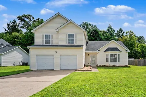1620 Village Place Circle