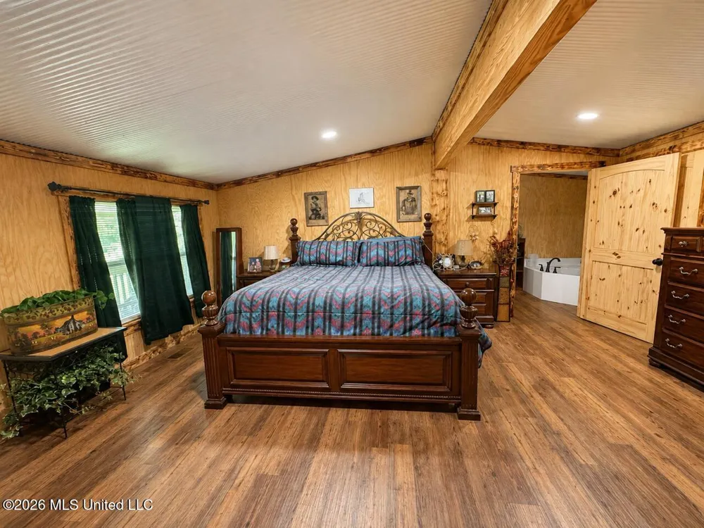 129 Humphrey Road Holly Springs, MS 38635
