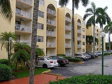 7000 NW 186th St #4-323 Hialeah, FL 33015