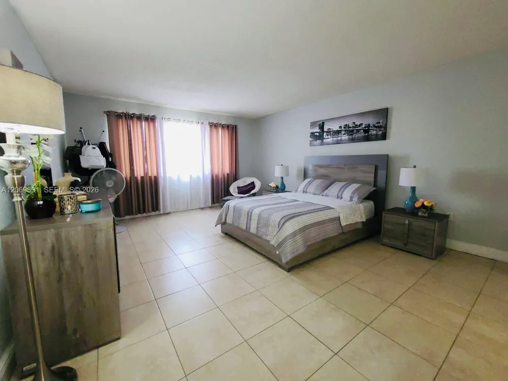 7000 NW 186th St #4-323 Hialeah, FL 33015