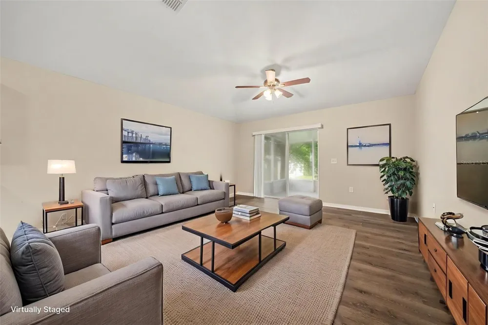 2208 NICOLLETT WAY Leesburg, FL 34748