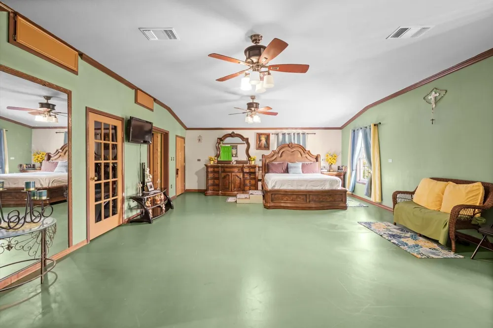1168 Hattermann Lane Weimar, TX 78962