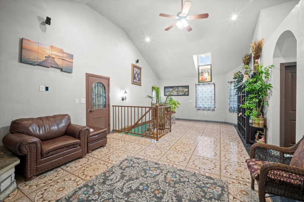 1168 Hattermann Lane Weimar, TX 78962