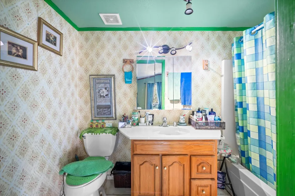 1168 Hattermann Lane Weimar, TX 78962