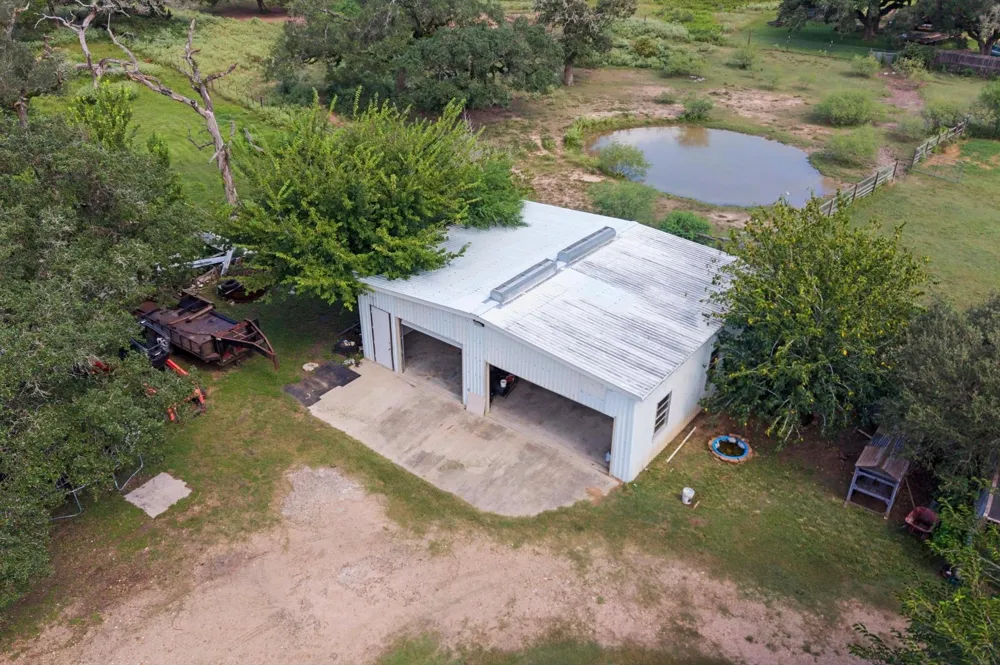 1168 Hattermann Lane Weimar, TX 78962
